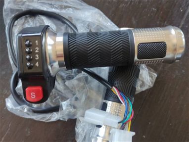 Acelerador puño de moto electrica bicimoto 4 velocidad - Img main-image