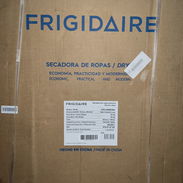 Secadora Frigidaire de 19kg nueva en su caja - Img 56578004
