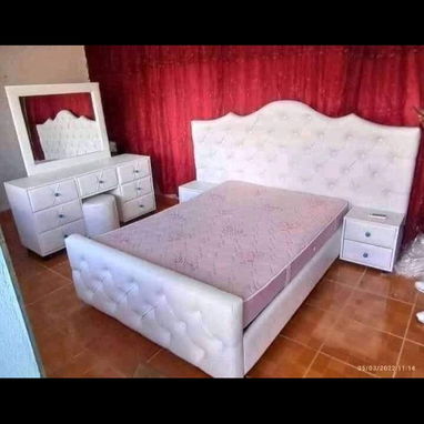 Camas y muebles - Img 119727931