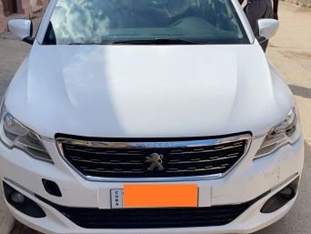 vendo o negoseo Peugeot 301 del 2017 - Img main-image