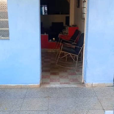 Vendo o rento casa en La Lisa,detrás del Hospital Frank País - 4/10