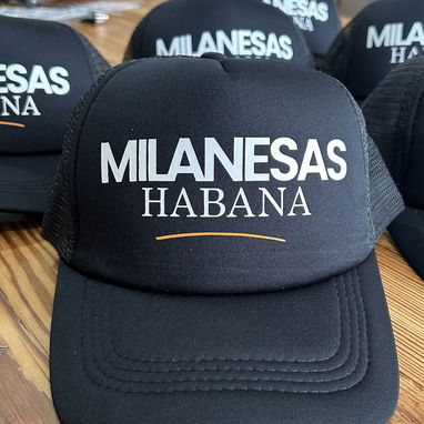 Gorras personalizadas / Gorras negras / Gorras negras completas / Gorras blancas - Img 115197634