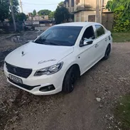 Peugeot 301 del 2019 en excelentes condiciones - Img 56733085
