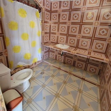 🏠 Casa Con Piscina En Guanabo de 6 habitaciones. 💡 Paneles Solares instalados. 👥Capacidad para 18 personas - Img 117533811