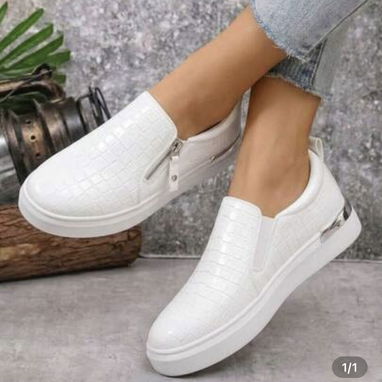 Zapatillas de Piel. /5000$ - Img 123702749