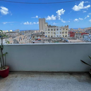 🌟 ¡Vive con comodidad en el corazón de Centro Habana! Renta Lineal 🌟 - Img 124892847