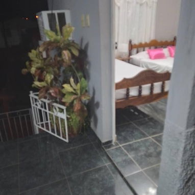RENTA DE CASA DE DOS HABITACIONES EN VIÑALES. 54026428 - 2/10
