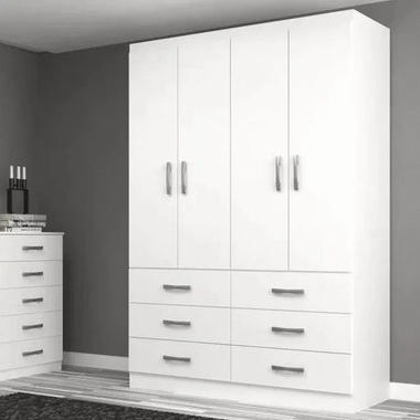 Closet - Img 124379059