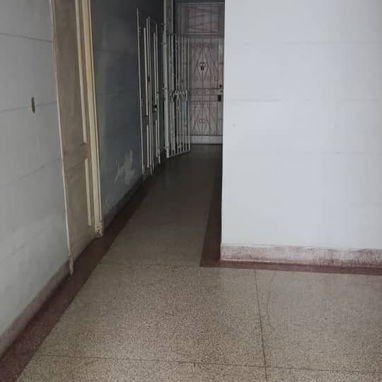 Se vende acogedor apartamento cerca de Infanta y San Lazaro ! - Img 125860969