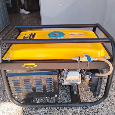 Planta Diesel Tools 3500w, coge 110v y 220v ya tiene hecha instalación a gas.. Transporte Incluido🚈 - 2/4
