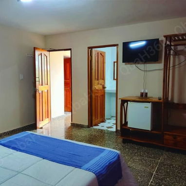 RENTA hostal de 3 habitaciones y piscina en Playa Guardalavaca,  Holguin con Qba Hostin 360 - 3/10
