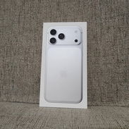 IPhone 17 pro max 512GB 1sim libre de fabrica sellado en caja,con cargador de 20w y magsafe de regalo - Img 52730677