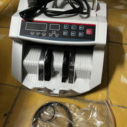Maquina de contar dinero marca Saco - Img 57781585