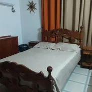 Vedo esta cama sin el colchon. Vedado en 23 y 12 - Img 55564209