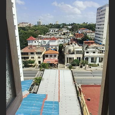 🏢 Apartamento en el emblemático Naroca – Vedado, La Habana Precio rebajado - 10/10