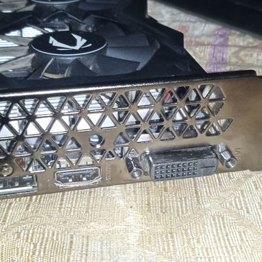 Tarjeta de video GTX 1650 Zotac gaming - 3/3