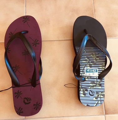 ····· CHANCLETAS DE PLAYA ··· CHANCLETAS DE HOMBRE ···· - Img 41318616