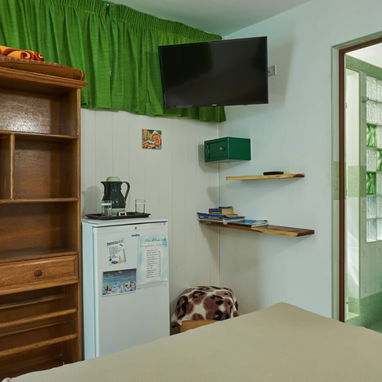 Cod.Z 🔥 ¡A SOLO UNA CUADRA DEL MAR! Habitaciones VIP en Varadero 🔥 - Img 117619849