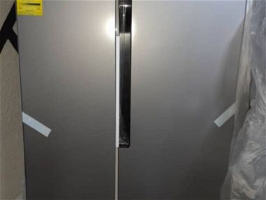 Refrigerador LG de 18 pie - Img main-image
