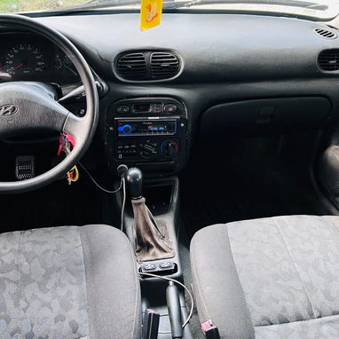 Hyundai accent en venta - Img 122674732