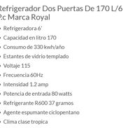 Refrigerador de dos puertas de 6 pies marca Royal - Img 44945681