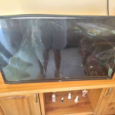 Smart TV Roku parado por pantalla - 2/2