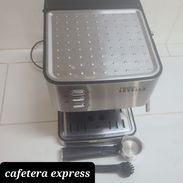 Cafetera Express en venta 100 Usd - Img 55880280