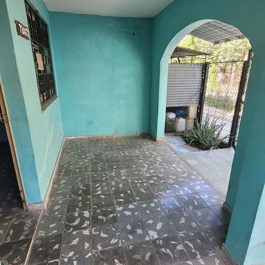 En venta casa de plantas en el Bahía, semindependiente - 2/7