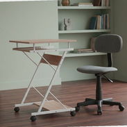 mesa de oficina con silla - Img 57494047