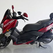 Moto Bucatti Tmax Ultra 250 cc, prácticamente nueva solo 2mil kilómetros recorridos, capacidad del tanque de 9Lt - Img 56048431