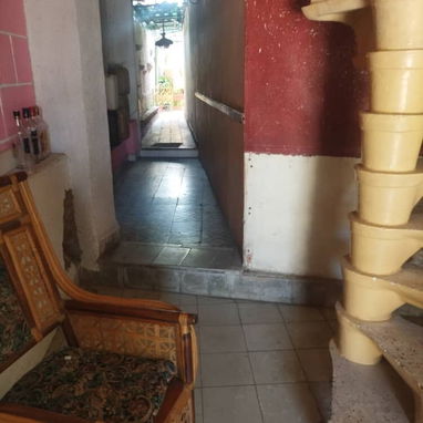 CASA EN VENTA EN LAWTON - 3/10