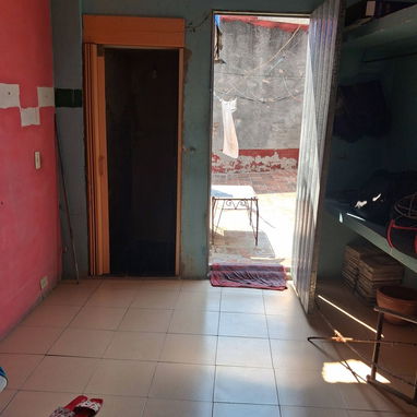 Vendo casa pta calle cerro 2/4 en 9000 placa libre - Img 123824048
