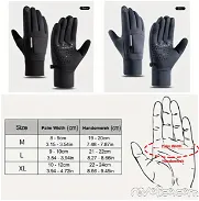 Tengo guantes para moto, impermeable, táctil para el uso del móvil de muy buena calidad! - Img 45732137