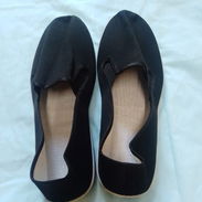 Zapatillas negras - Img 57511700
