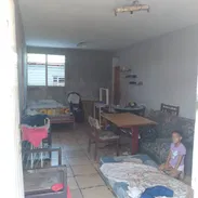 Vendo apartamento 2do piso cerca de 13y42 Playa 2 cuartos 20mil usd 53582376 - Img 56335857