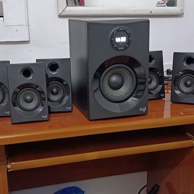 Sistema de sonido Logitech Z 607 para PC - Img 128057094