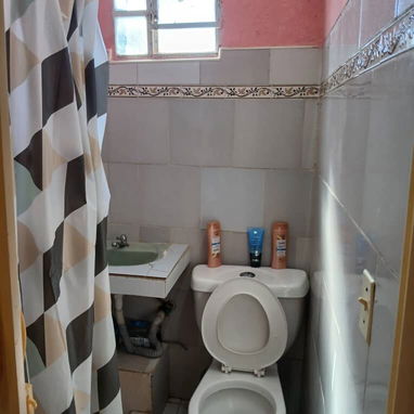 🔥🔥*SÚPER⚡️OFERTA🏡en Guanabacoa🌊disponible ya para llegar y vivir🤲🏽*🔥🔥 *Con exelente seguridad📹xq está cerca de - Img 124553412