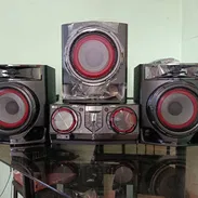 Equipos de música y Bocinas - Img 52965708
