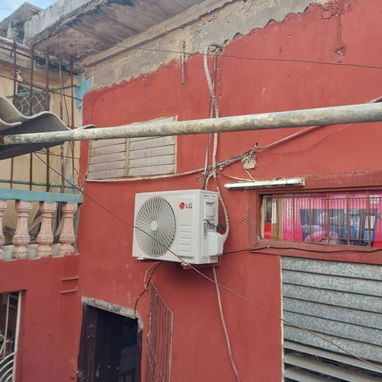 Casa en venta en Centro Habana - 3/10