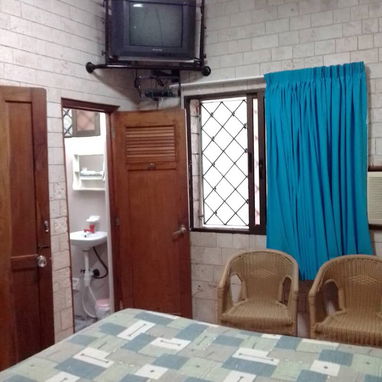 Se renta casa de una habitación sin piscina a 3 cuadras de la playa. 58858577 - Img 124284439