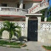 ⛱️🏊‍♂️Ideal casa en Guanabo con piscina⛱️/Alquiler de casa/Rent a house in the beach/Accommodation in Havana - Img 122913946