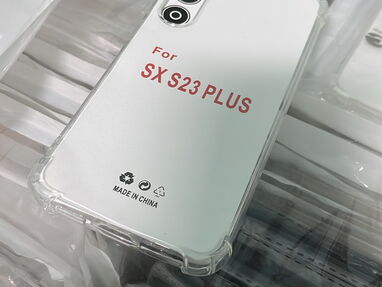 Forros transparentes anti caídas para Samsung - Img 61045951