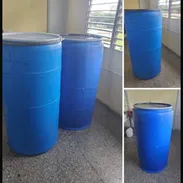 Tanques de 55 galones precio a. 55 mil por un costo adicional y mensajeria gratis en arroyo naranjo llamar o escribir al - Img 56362910