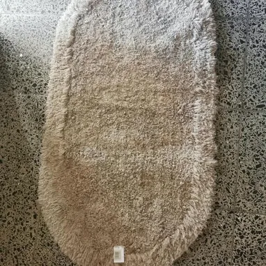 😱💜Alfombra decorativa peludita ovalada Medida:1.40cm x 73cm - 6/9