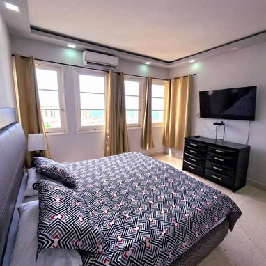 "Exclusivo apartamento en el Vedado de 2 habitaciones" - Img 123977558