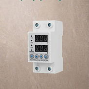 Brecke Protector de Amperaje y Voltaje 220V 63A - Img 57702984