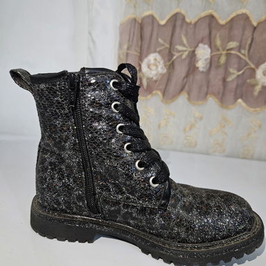 BOTAS DE NIÑA. Marca Dolce Vita #2. Hecho en USA - Img 118214731