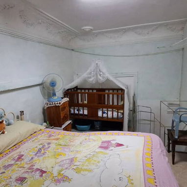 Cuarto céntrico en Colón Centro Habana. Es propiedad - 5/5