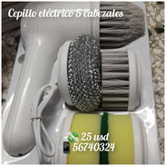 ✨ Cepillo de limpieza eléctrico 5 en 1 (DL-168) ✨ • ✔ Limpieza profunda y rápida con rotación de 360° • ✔ Incluye 5 cabe - Img 55995979