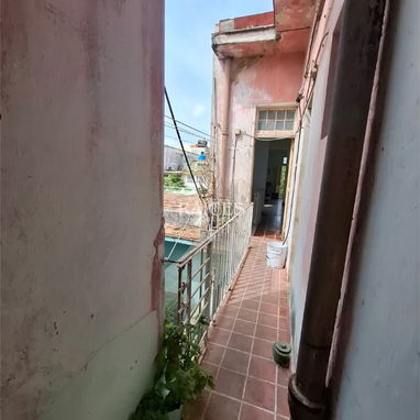 ¡Oportunidad Única! Propiedad en El Vedado cerca de Calle 23 y 12 con estilo capitalino de los años 20 – $28 000 USD  ✨ - 9/9